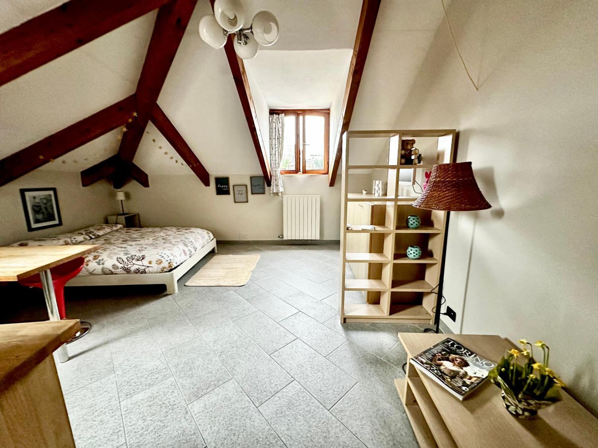 Loft Centro Storico Tommaso Apartment Turin Exterior photo